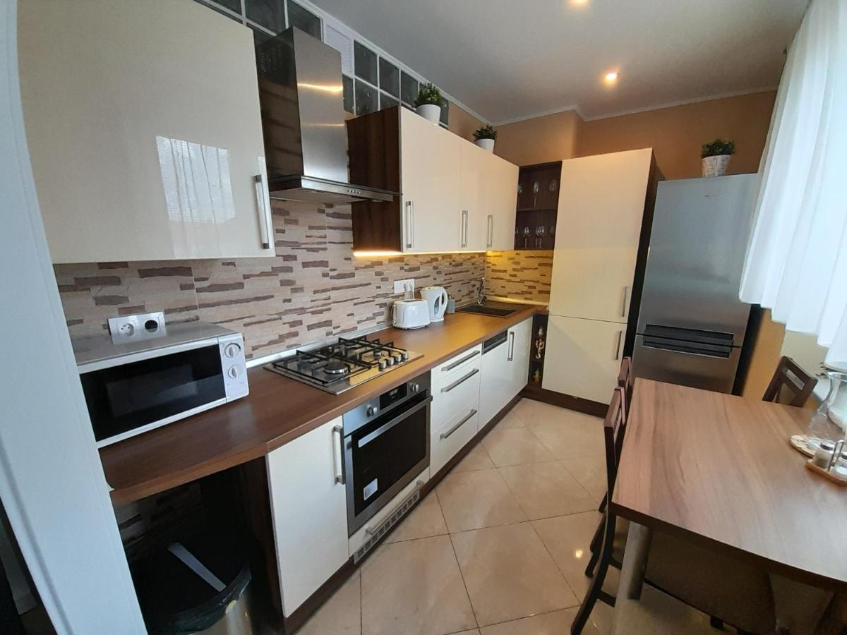 Beautiful Apartment In The City Center Spisska Nova Ves Ngoại thất bức ảnh
